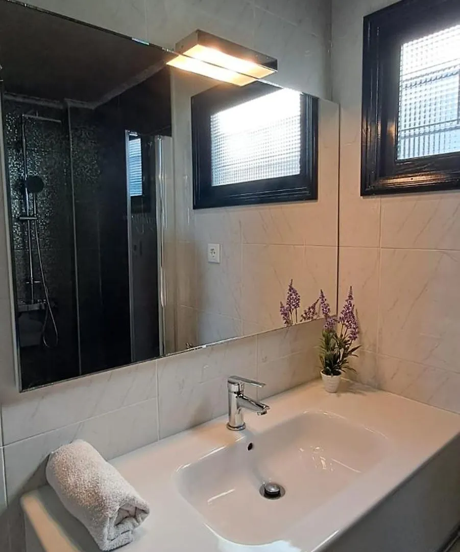 Holiday home Chale Do Areeiro Villa Funchal  Portugal
